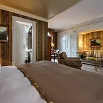 Kronenschloesschen Hotel 4*