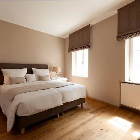 Kronenschloesschen Hotel 4*