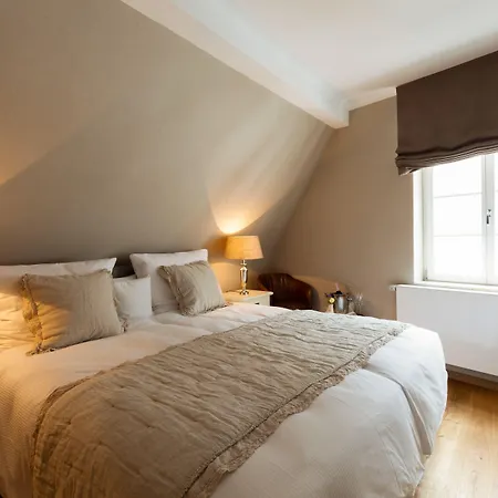 Hotel Kronenschloesschen 4*