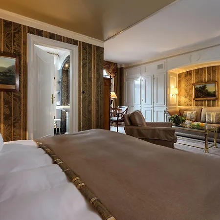Kronenschlösschen Hotel 4*