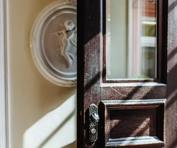 Kronenschloesschen Hotel