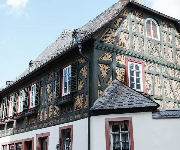 Kronenschloesschen Hotel