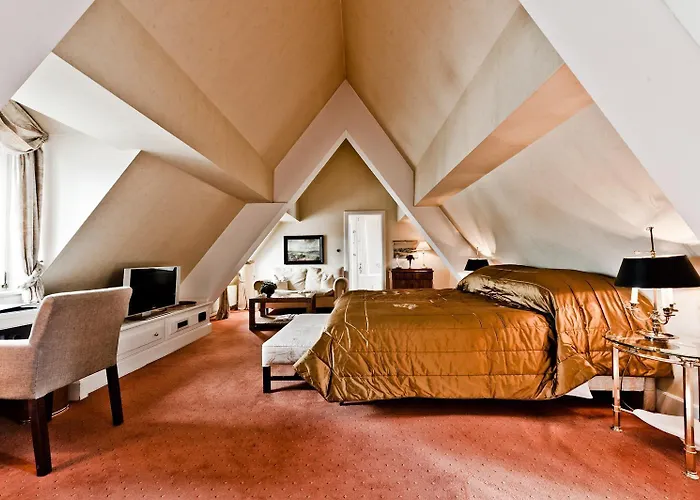 Kronenschloesschen Hotel Eltville am Rhein