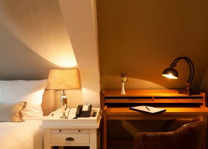 Kronenschloesschen 4* Eltville am Rhein